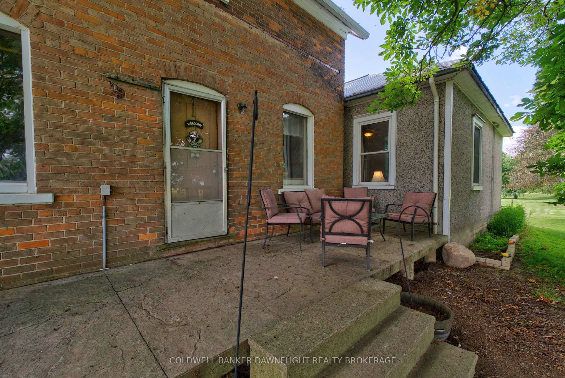 Photo 4 of 5740 32 Line, West Perth, Mitchell — HOMEH
