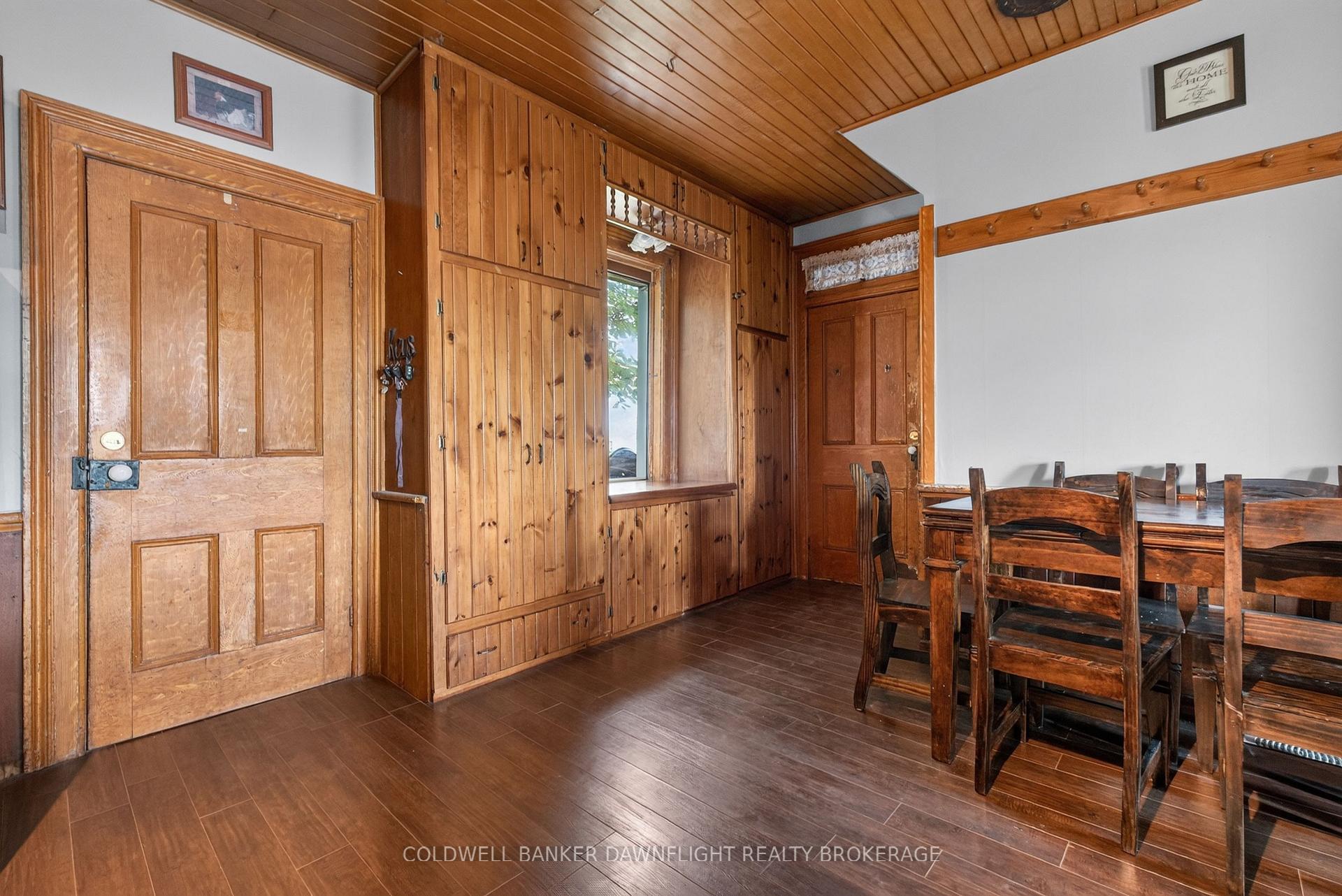 Photo 5 of 5740 32 Line, West Perth, Mitchell — HOMEH