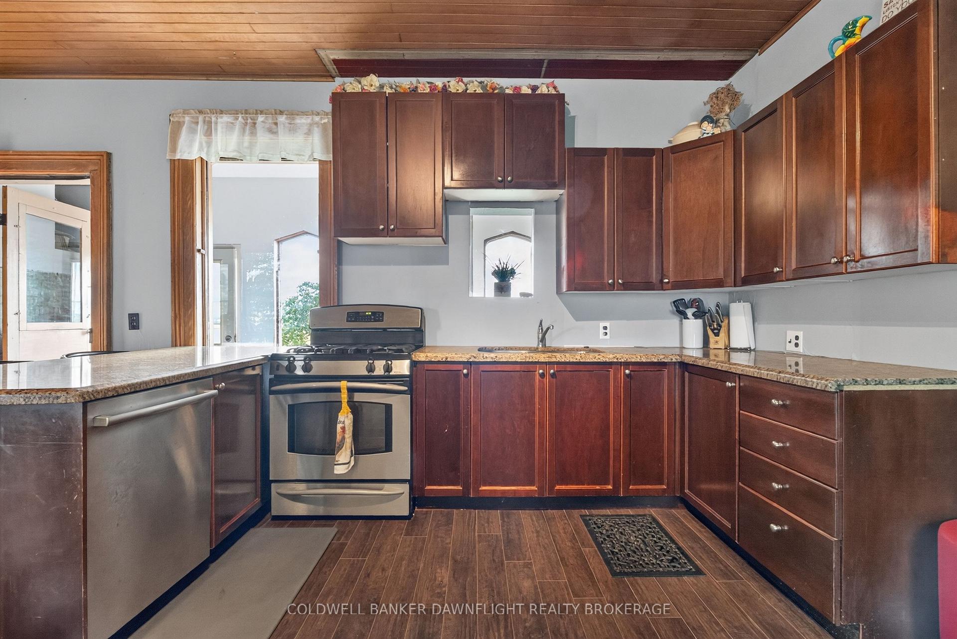 Photo 7 of 5740 32 Line, West Perth, Mitchell — HOMEH