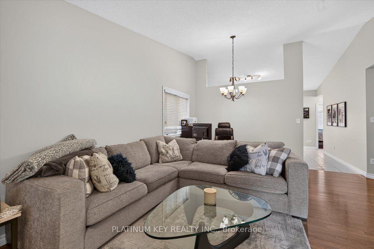 Photo 7 of Unit 48, 869 Whetherfield Street, London, North M — HOMEH