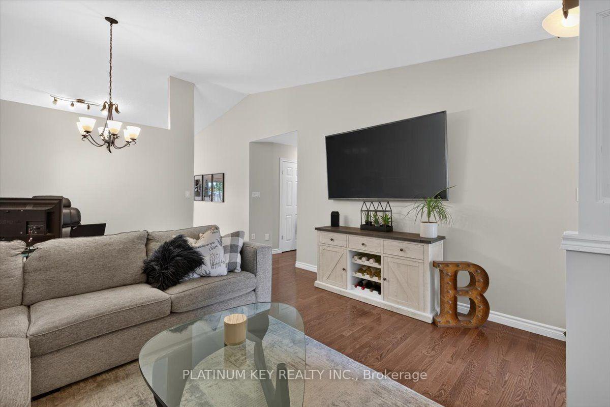 Photo 8 of Unit 48, 869 Whetherfield Street, London, North M — HOMEH