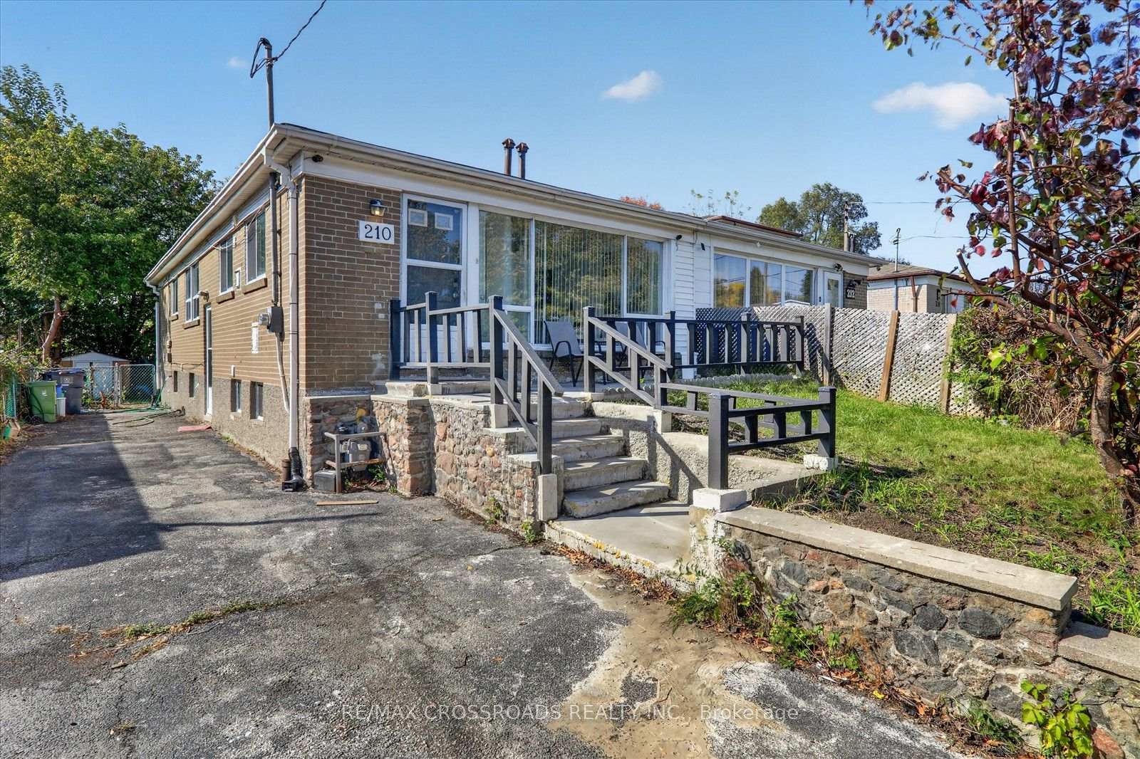 Photo of 210 Linden Avenue