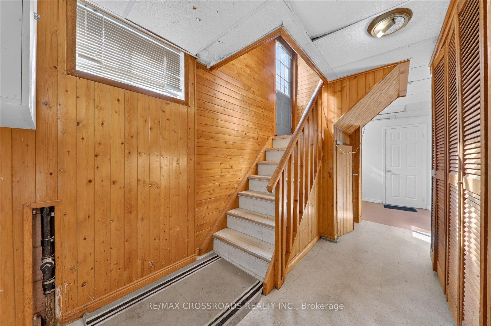 Photo 20 of 210 Linden Avenue, Scarborough, Kennedy Park — HOMEH