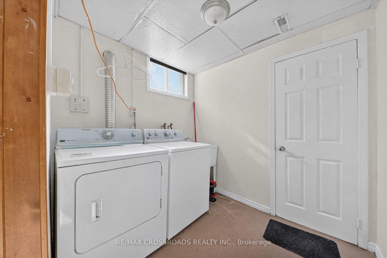 Photo 23 of 210 Linden Avenue, Scarborough, Kennedy Park — HOMEH