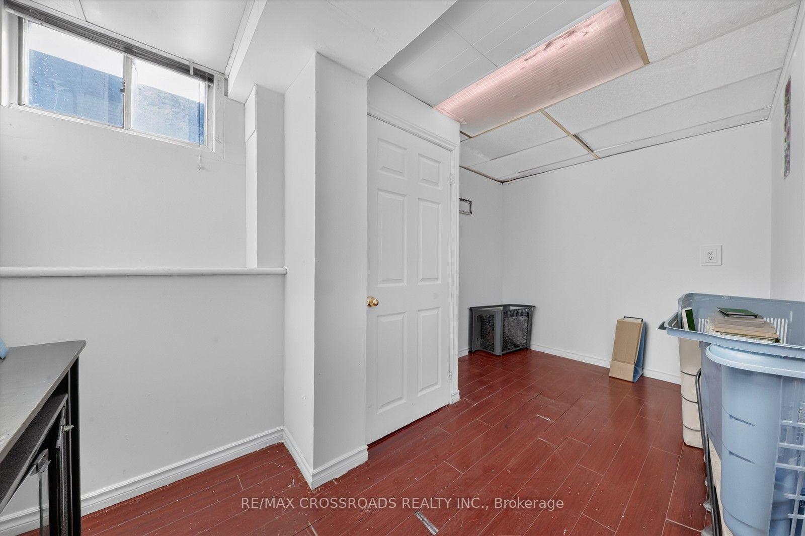Photo 28 of 210 Linden Avenue, Scarborough, Kennedy Park — HOMEH