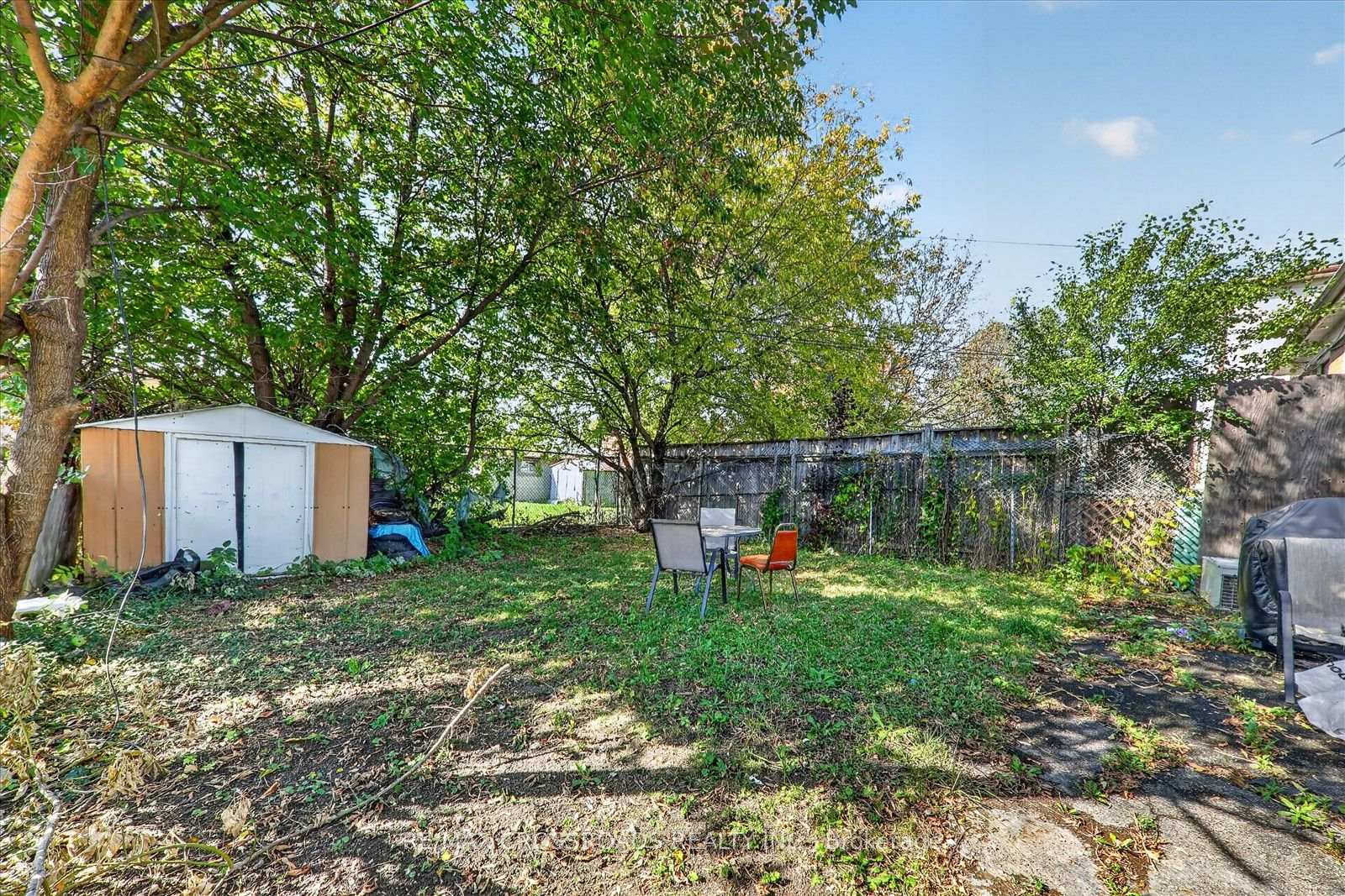 Photo 30 of 210 Linden Avenue, Scarborough, Kennedy Park — HOMEH