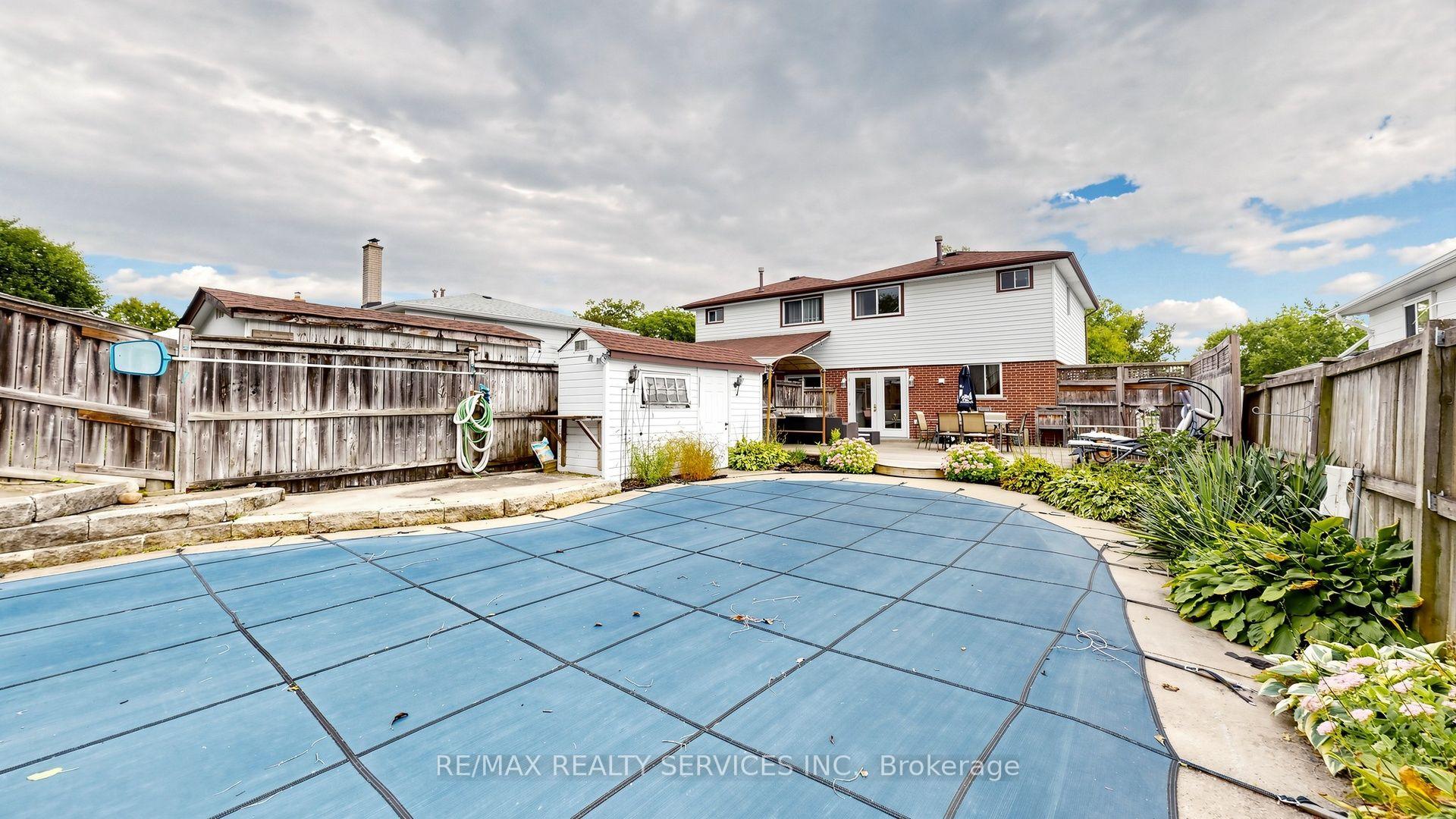 Photo 42 of 716 Eaglemount Crescent, Mississauga, Erindale — HOMEH