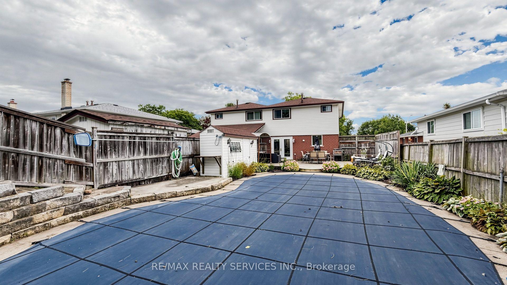 Photo 49 of 716 Eaglemount Crescent, Mississauga, Erindale — HOMEH