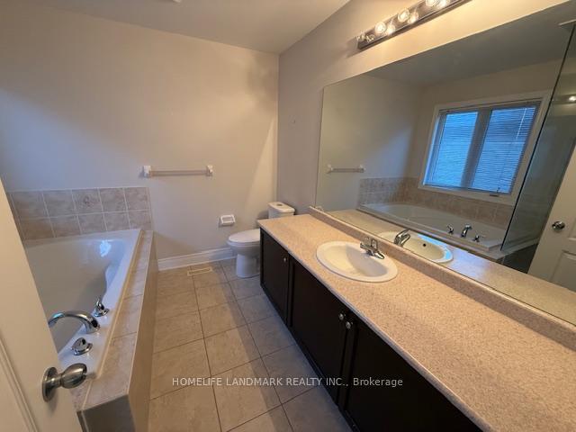 Photo 6 of 1063 Warby Trail, Newmarket, Stonehaven-Wyndham — HOMEH