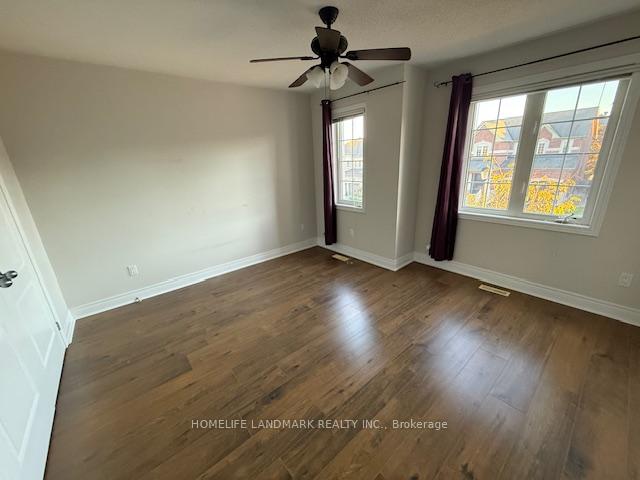 Photo 9 of 1063 Warby Trail, Newmarket, Stonehaven-Wyndham — HOMEH