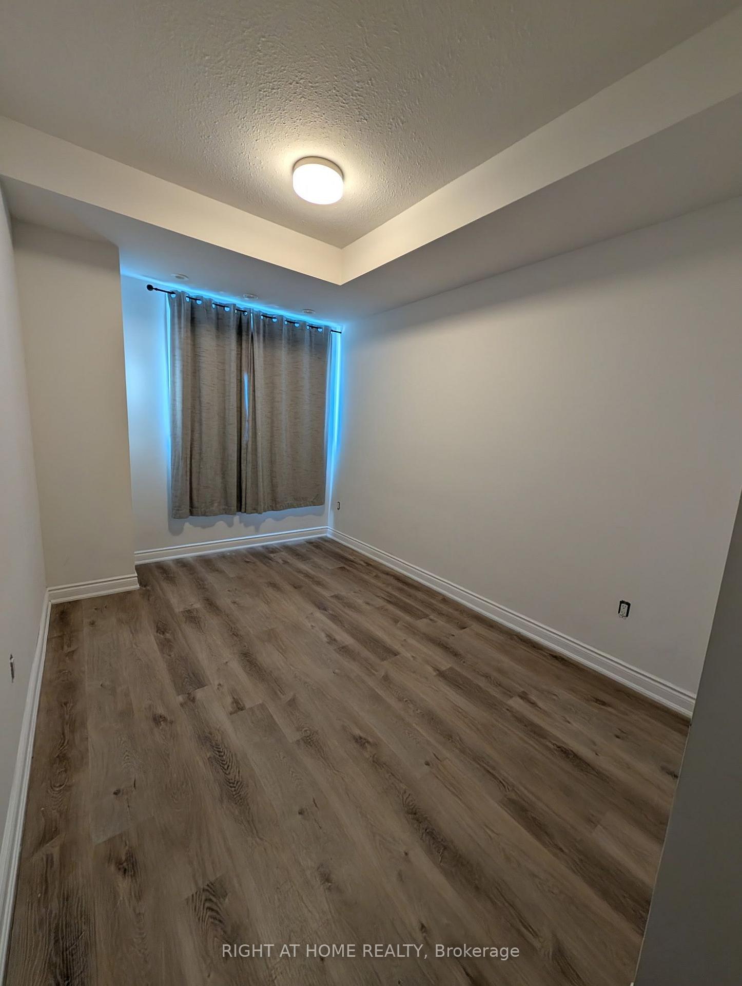 Photo 5 of Unit K1, 40 Palace Street, Kitchener, Alpine — HOMEH