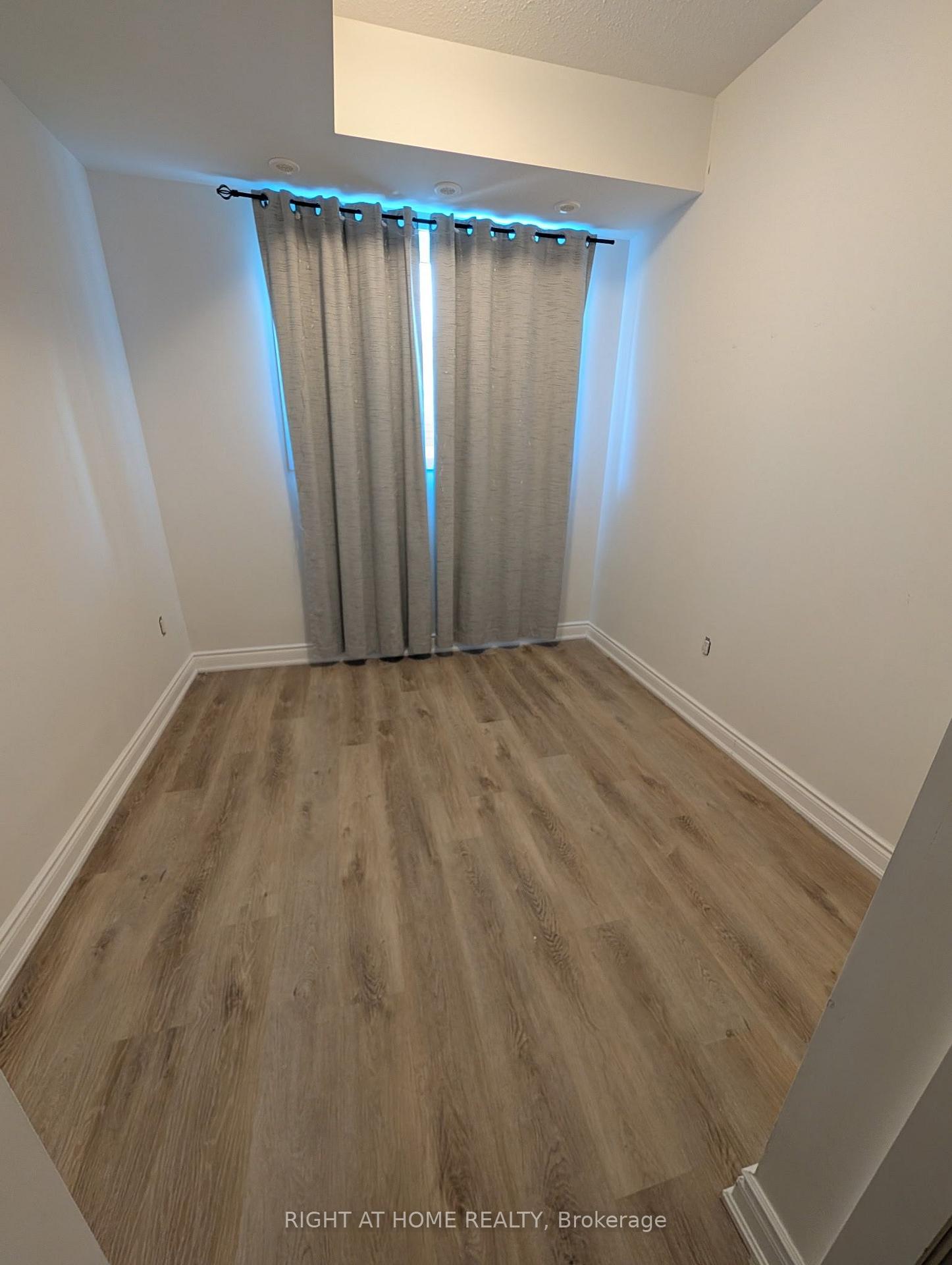 Photo 7 of Unit K1, 40 Palace Street, Kitchener, Alpine — HOMEH