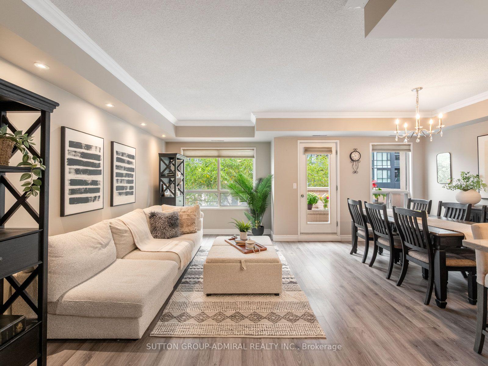 Photo 10 of Unit 306, 9 Greenbriar Road, North York, Bayview Village — HOMEH