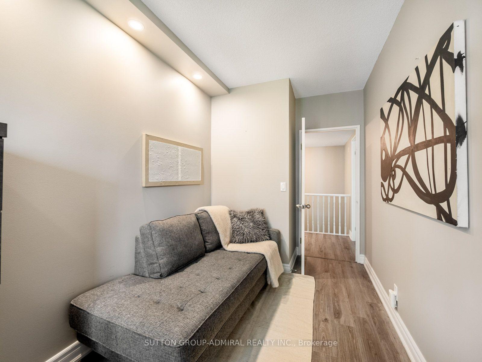 Photo 25 of Unit 306, 9 Greenbriar Road, North York, Bayview Village — HOMEH
