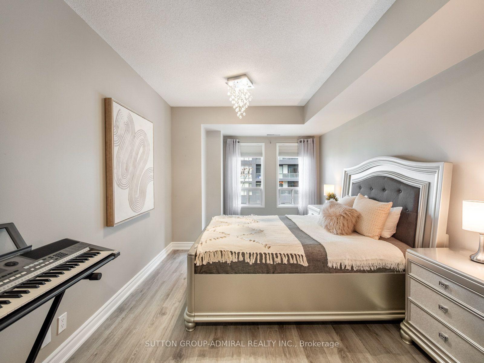Photo 26 of Unit 306, 9 Greenbriar Road, North York, Bayview Village — HOMEH