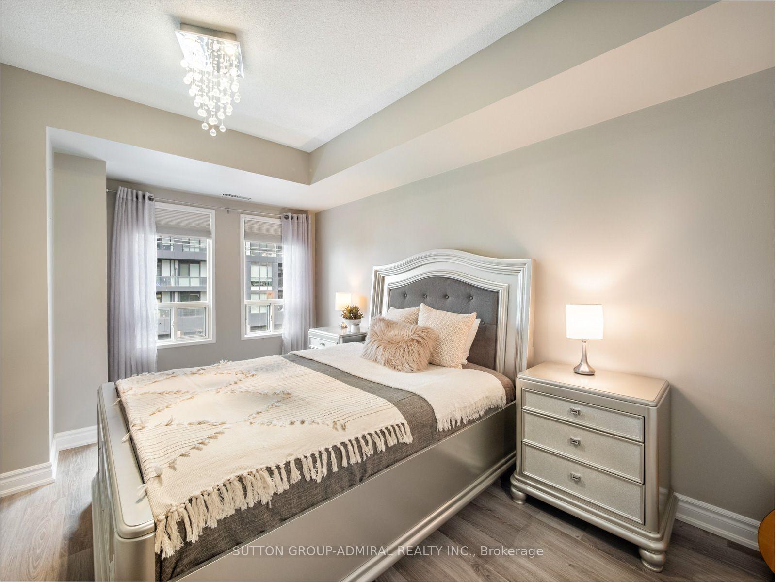 Photo 27 of Unit 306, 9 Greenbriar Road, North York, Bayview Village — HOMEH