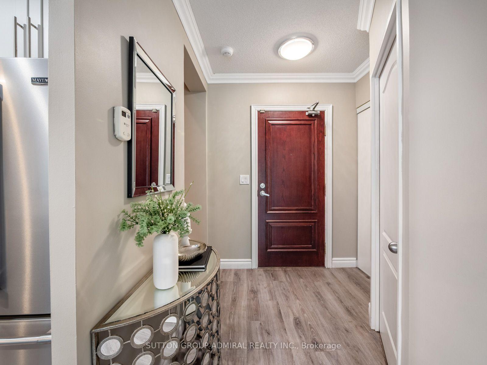 Photo 34 of Unit 306, 9 Greenbriar Road, North York, Bayview Village — HOMEH