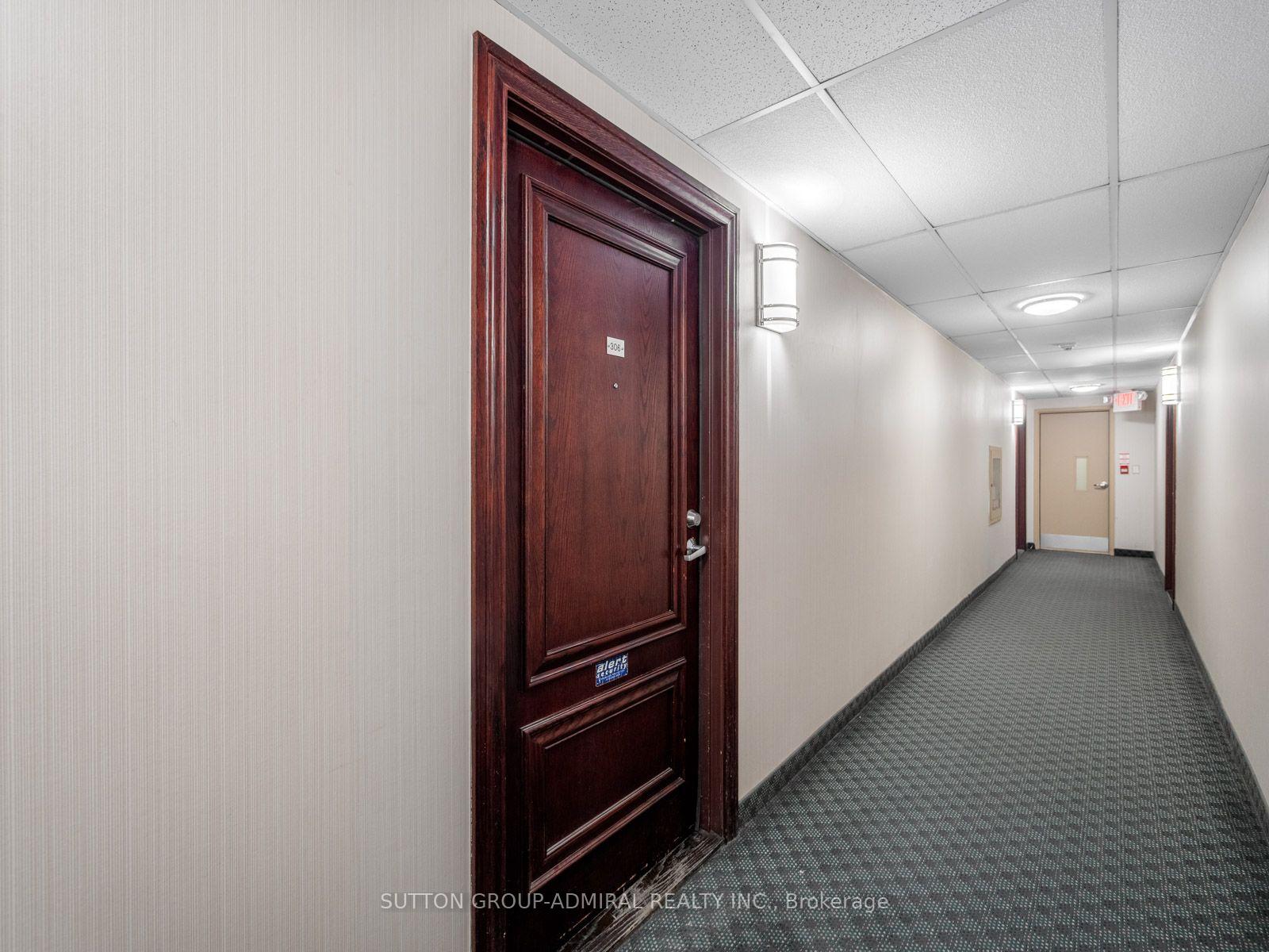 Photo 35 of Unit 306, 9 Greenbriar Road, North York, Bayview Village — HOMEH