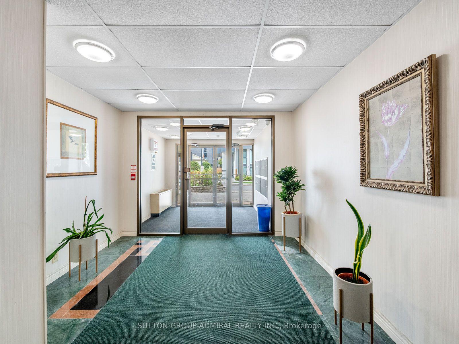 Photo 36 of Unit 306, 9 Greenbriar Road, North York, Bayview Village — HOMEH