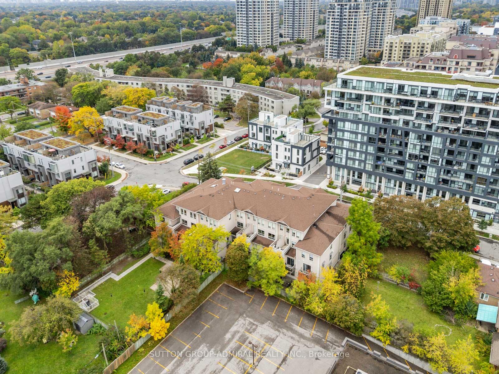 Photo 41 of Unit 306, 9 Greenbriar Road, North York, Bayview Village — HOMEH