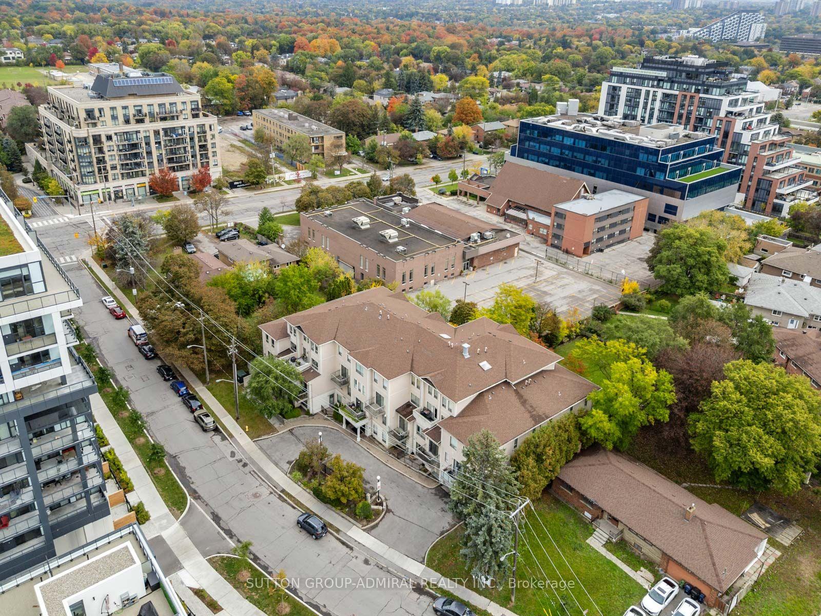 Photo 43 of Unit 306, 9 Greenbriar Road, North York, Bayview Village — HOMEH