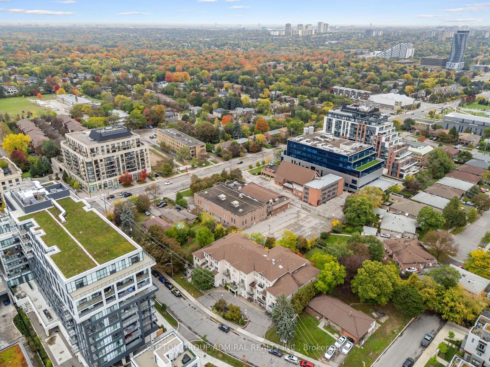 Photo 46 of Unit 306, 9 Greenbriar Road, North York, Bayview Village — HOMEH