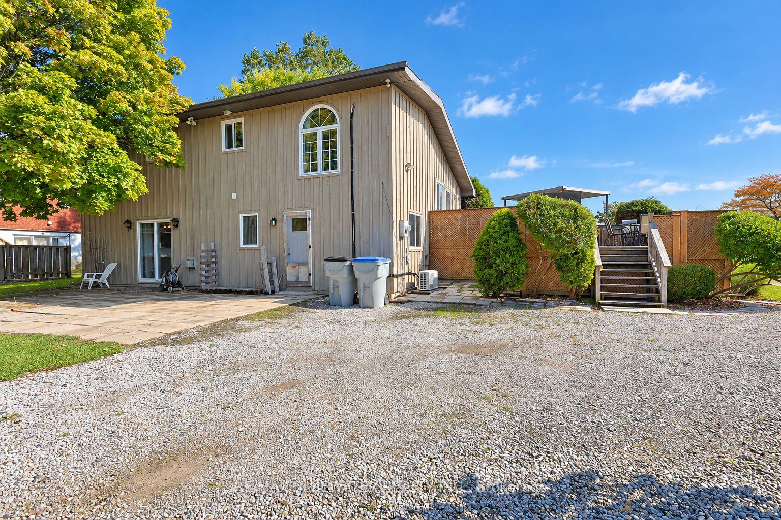 Photo 2 of 71251 Bluewater Highway, Bluewater, Hay — HOMEH