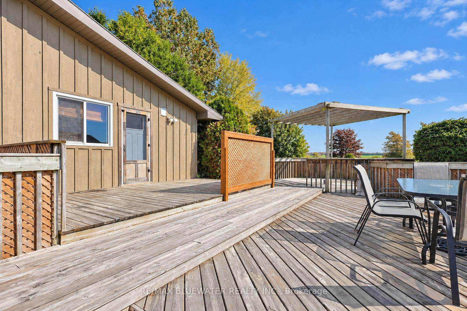 Photo 35 of 71251 Bluewater Highway, Bluewater, Hay — HOMEH