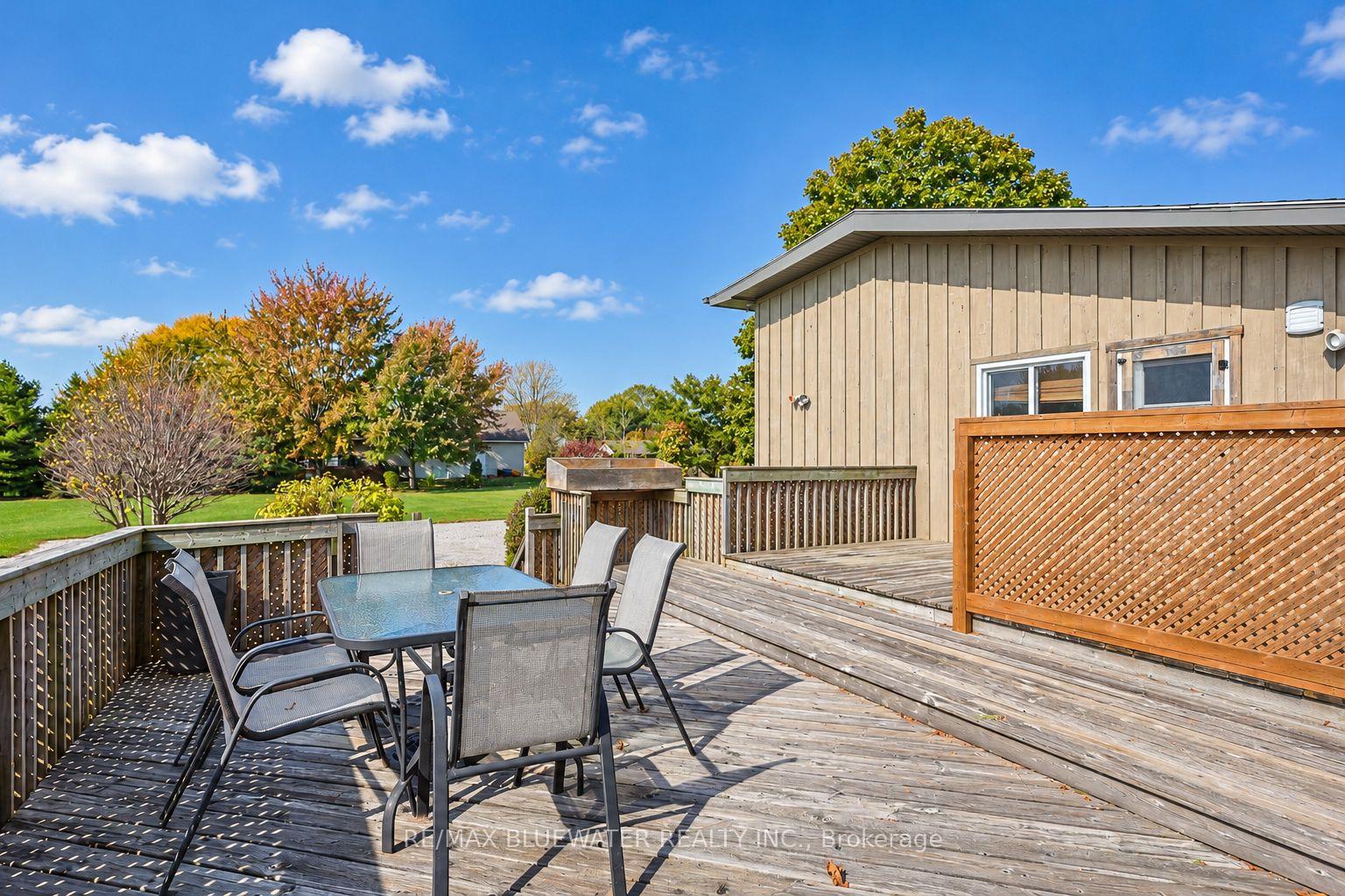 Photo 38 of 71251 Bluewater Highway, Bluewater, Hay — HOMEH
