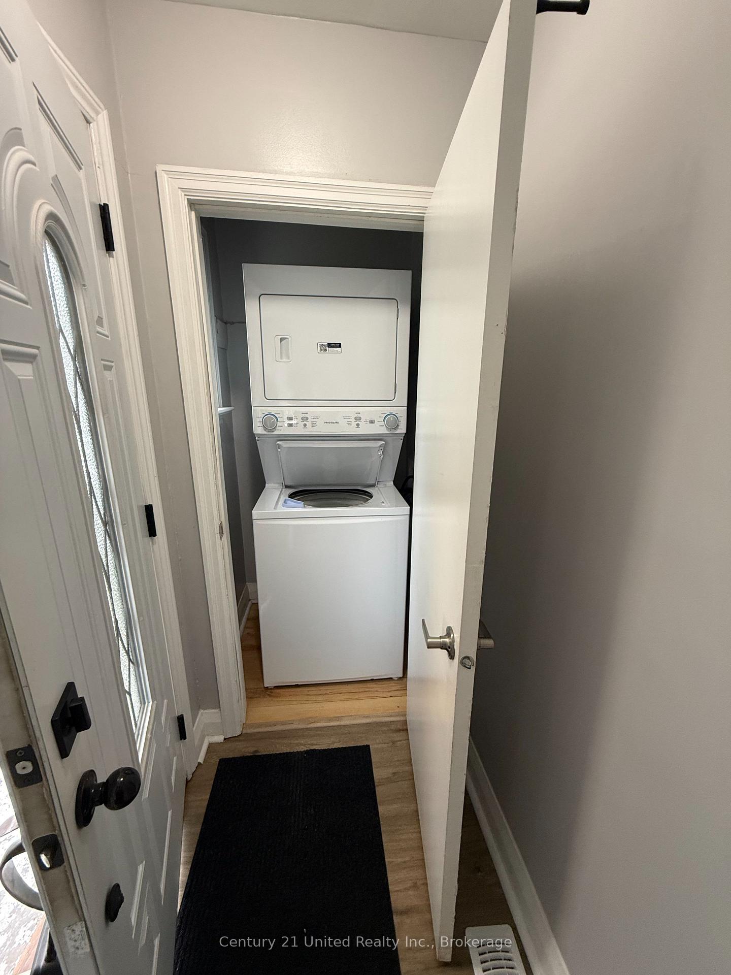 Photo 13 of Unit A, 1269 Clonsilla Avenue, Peterborough, Town Ward 3 — HOMEH