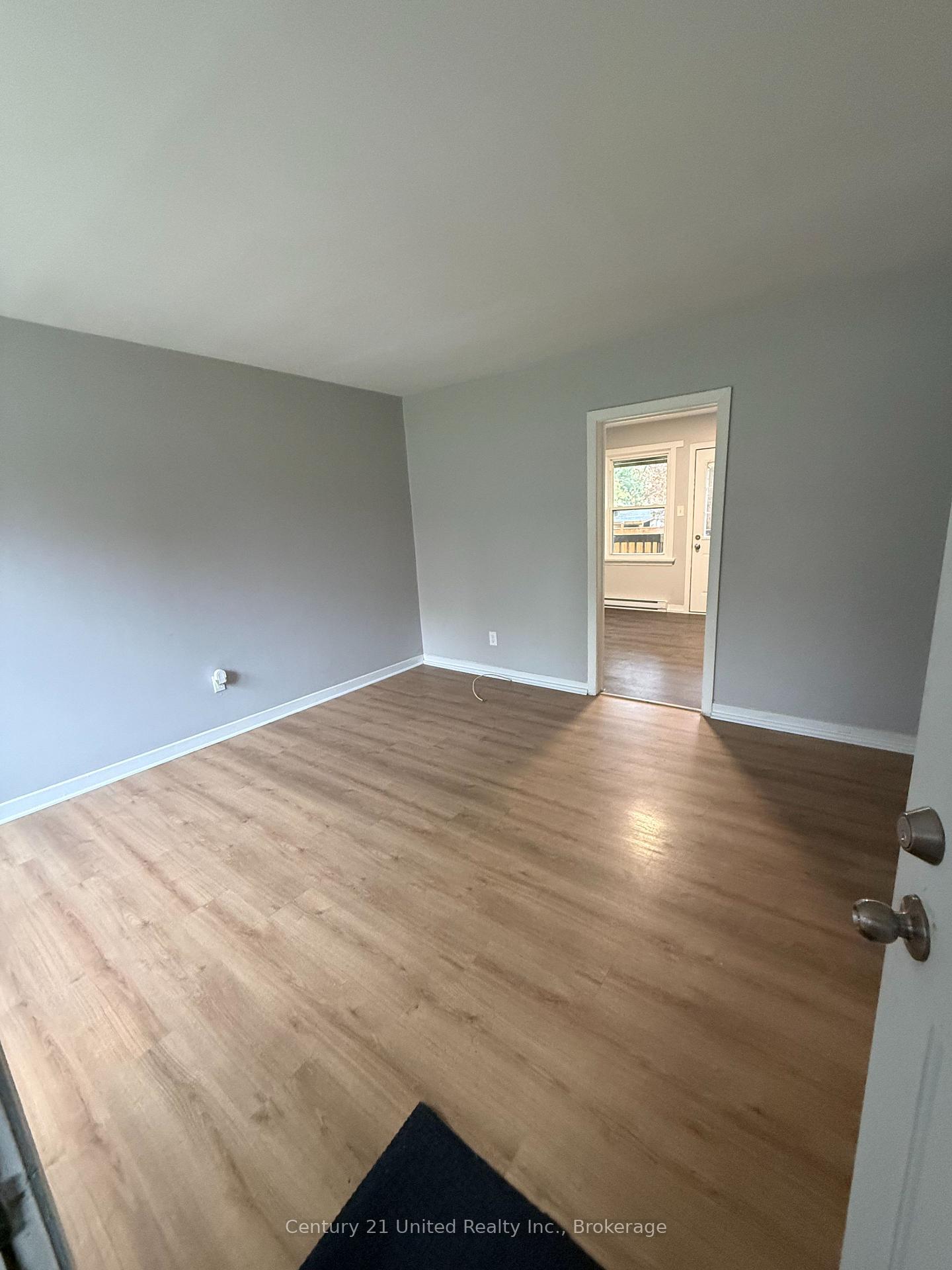 Photo 4 of Unit A, 1269 Clonsilla Avenue, Peterborough, Town Ward 3 — HOMEH