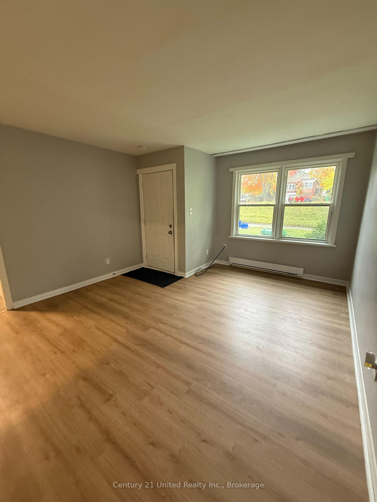 Photo 8 of Unit A, 1269 Clonsilla Avenue, Peterborough, Town Ward 3 — HOMEH