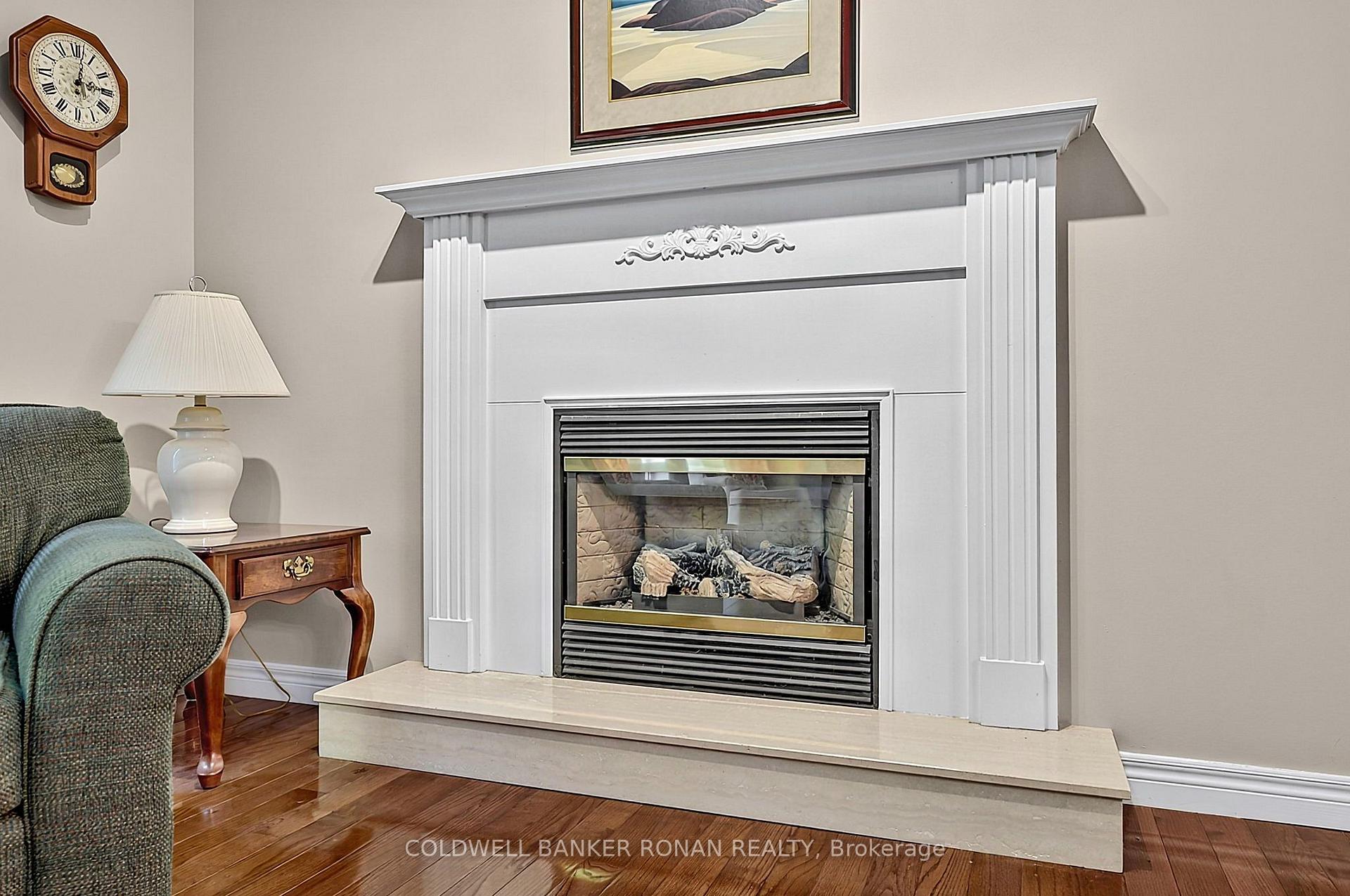 Photo 12 of 5 Hilliard Court, Caledon, Caledon East — HOMEH