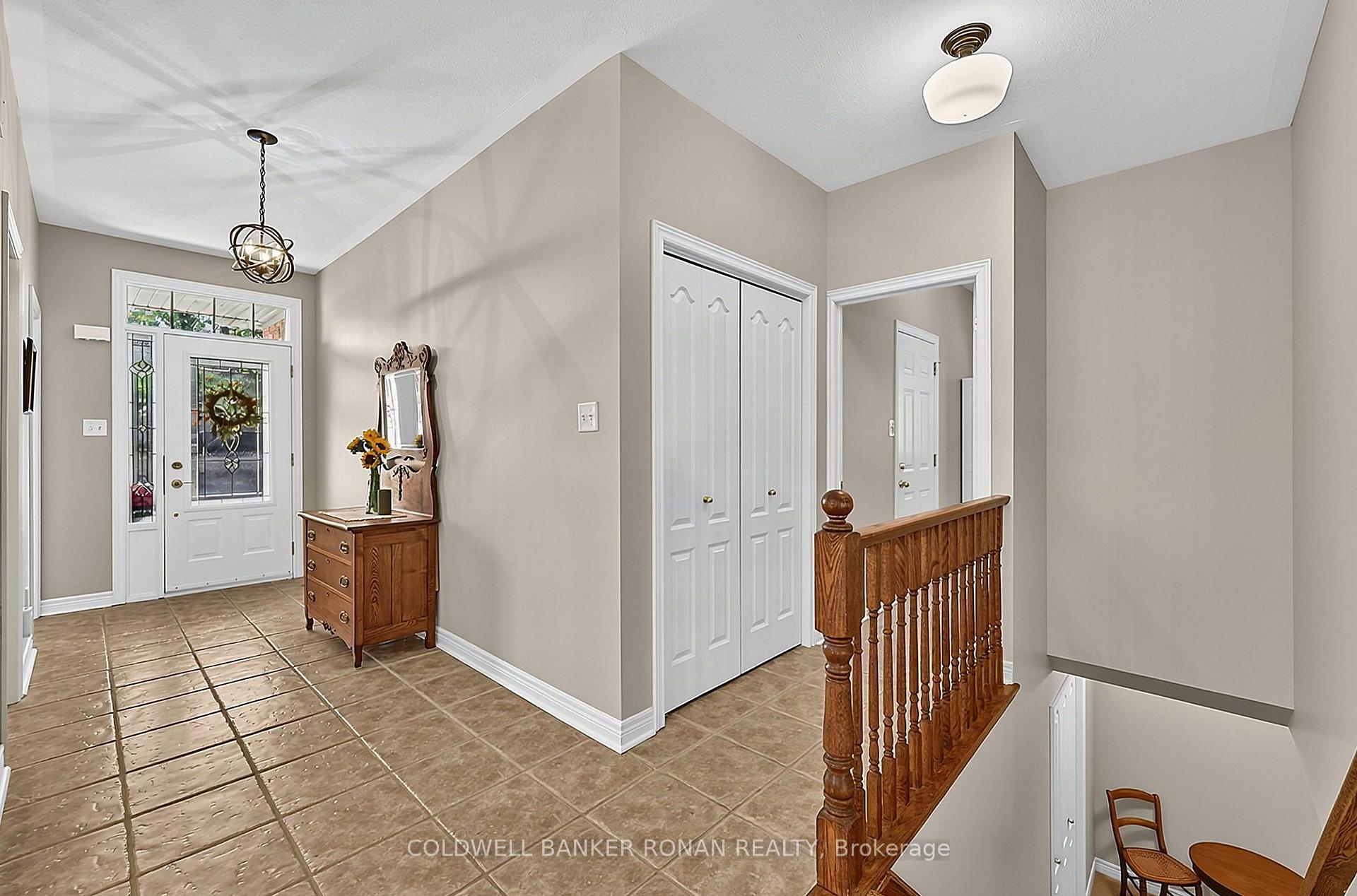 Photo 25 of 5 Hilliard Court, Caledon, Caledon East — HOMEH