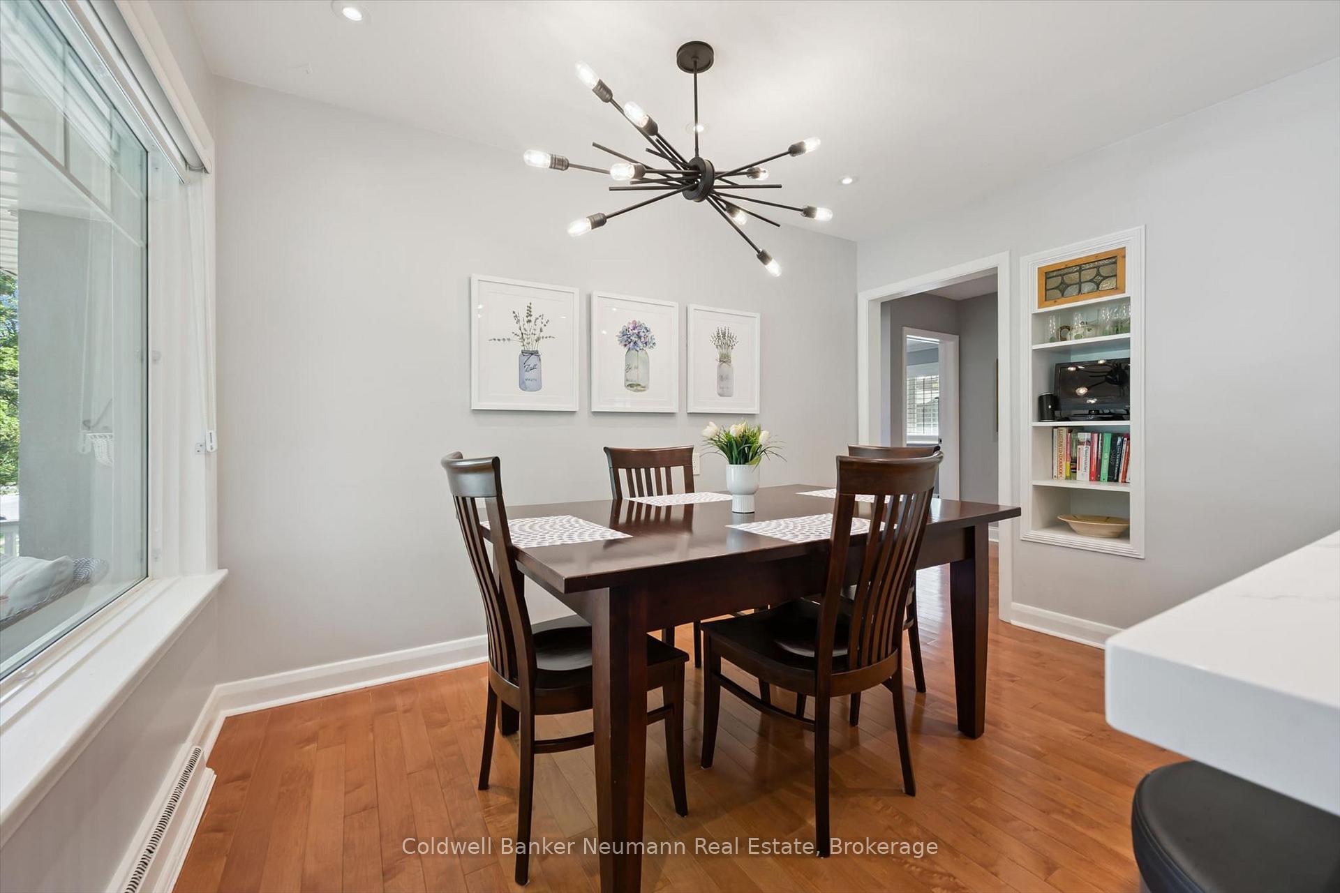 Photo 13 of 25 Bennett Avenue, Guelph, St. George's — HOMEH