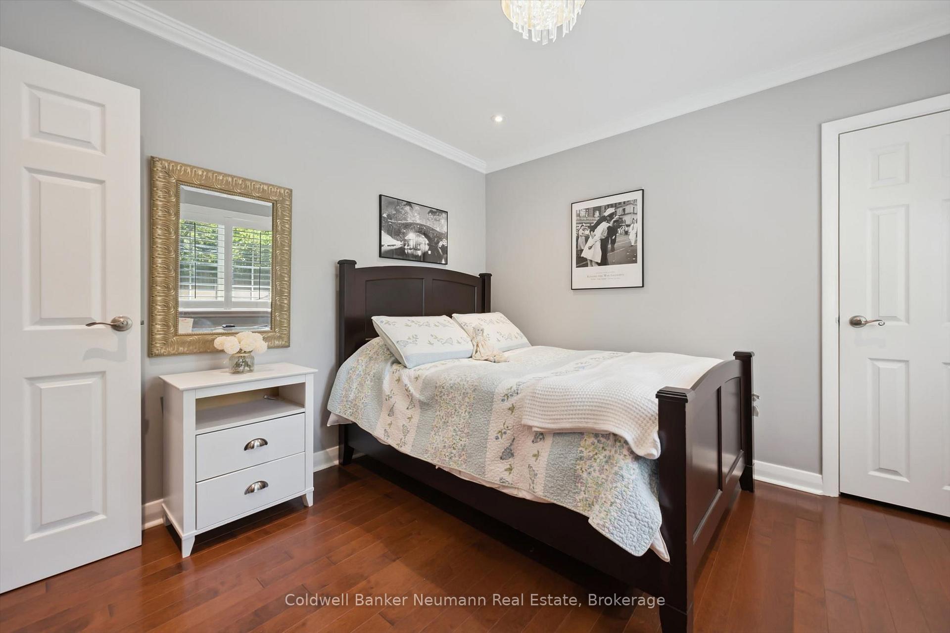 Photo 15 of 25 Bennett Avenue, Guelph, St. George's — HOMEH