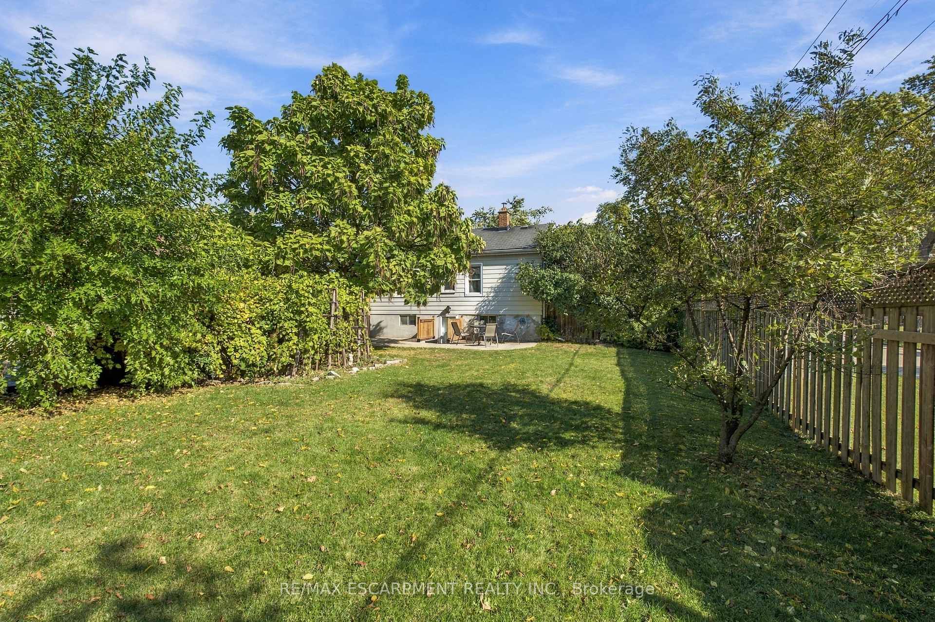 Photo 27 of 1054 Glendor Avenue, Burlington, Freeman — HOMEH