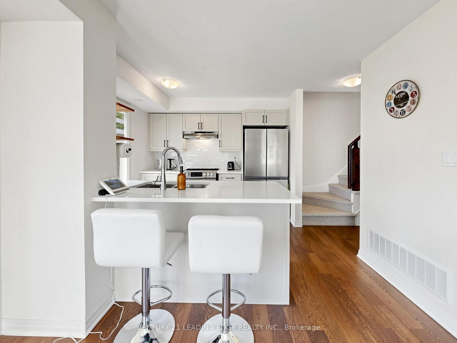Photo 12 of Unit C, 17 Lookout Drive, Clarington, Bowmanville — HOMEH