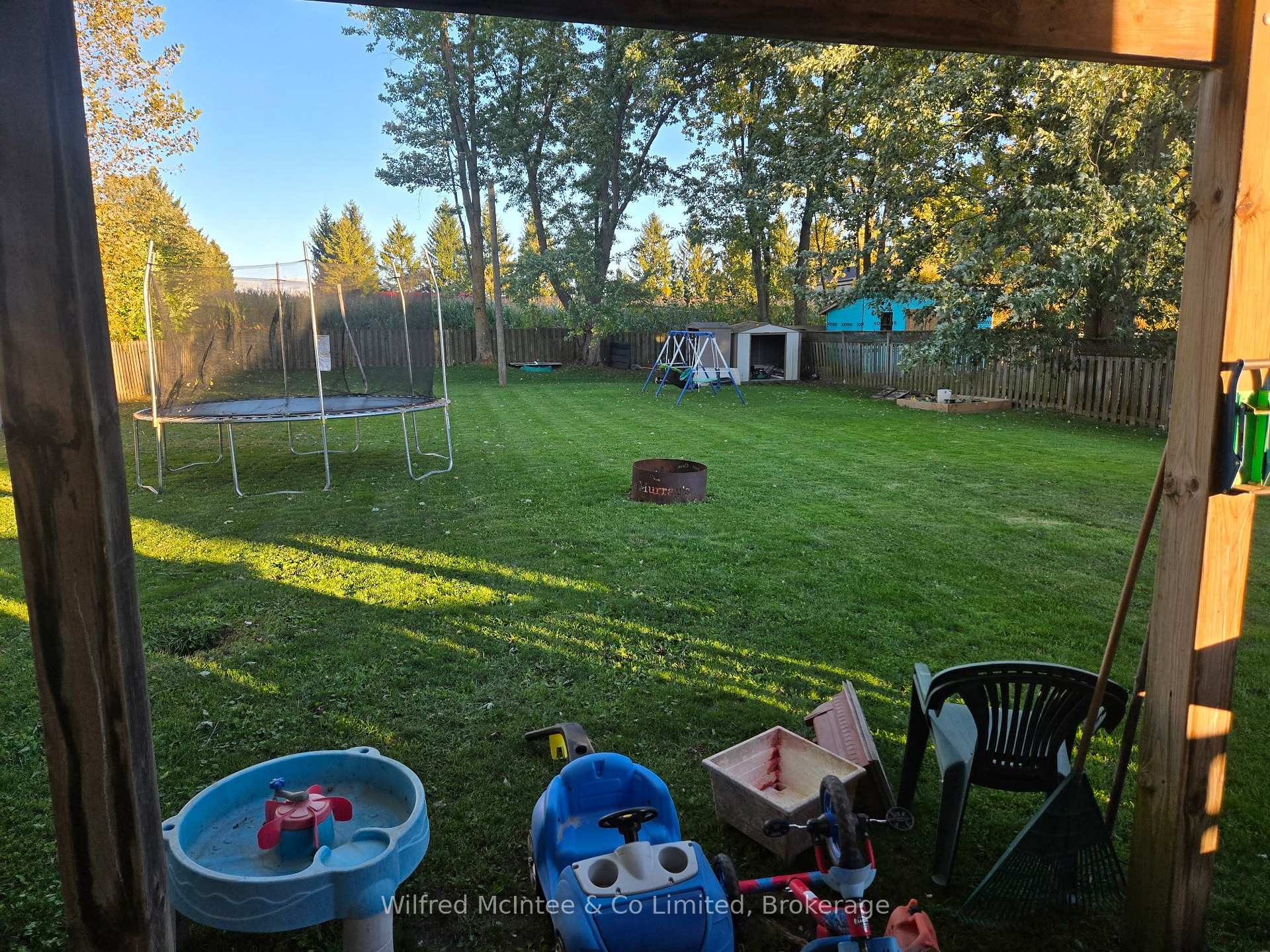 Photo 7 of 131 Clyde Street, Morris Turnberry, Bluevale — HOMEH