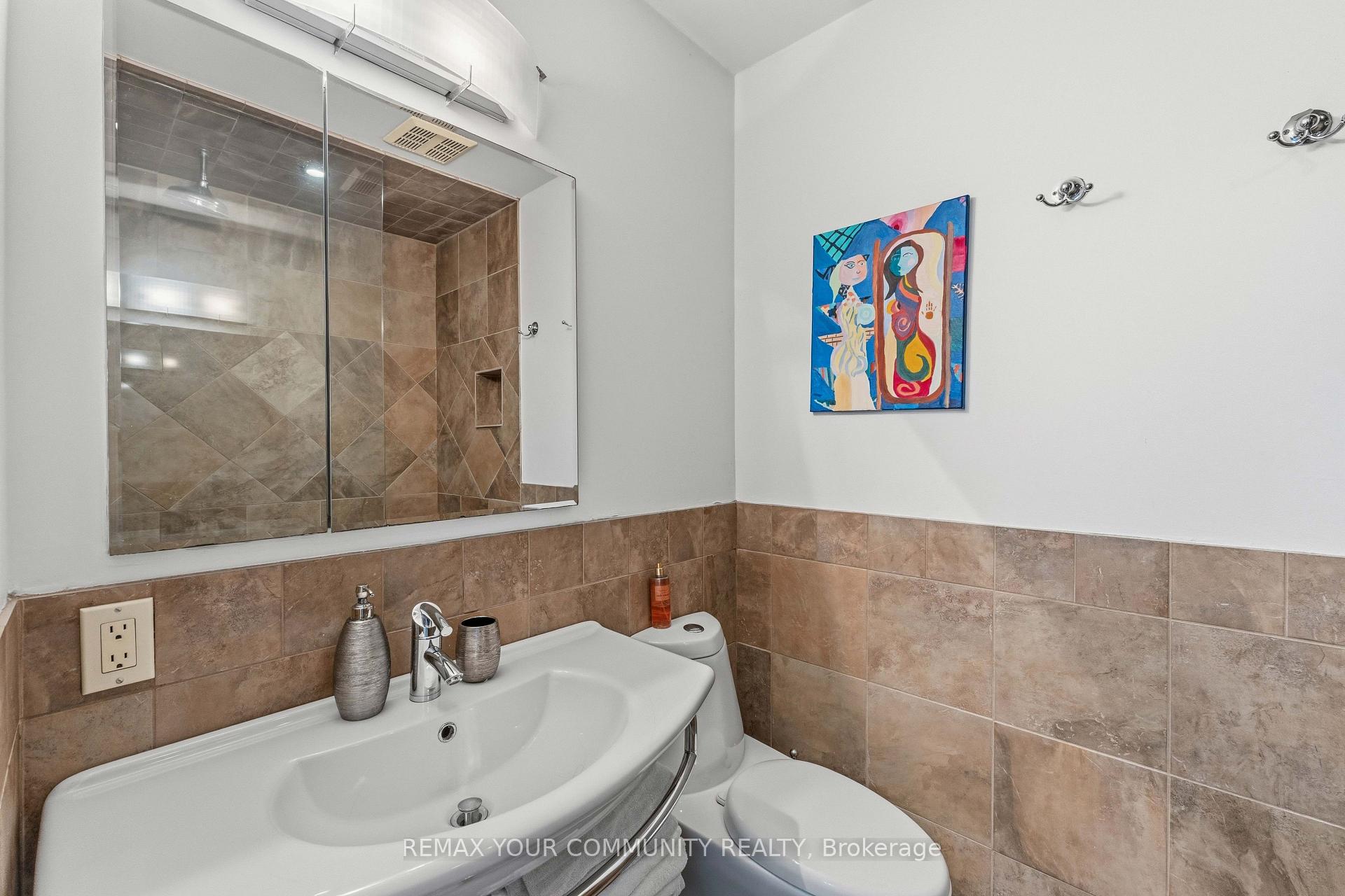 Photo 32 of 171 Rosedale Heights Drive, Vaughan, Uplands — HOMEH