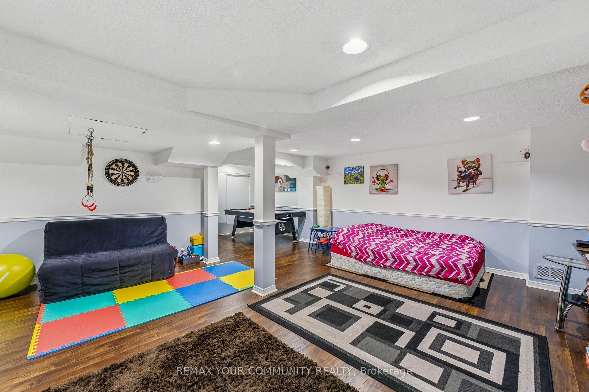 Photo 37 of 171 Rosedale Heights Drive, Vaughan, Uplands — HOMEH