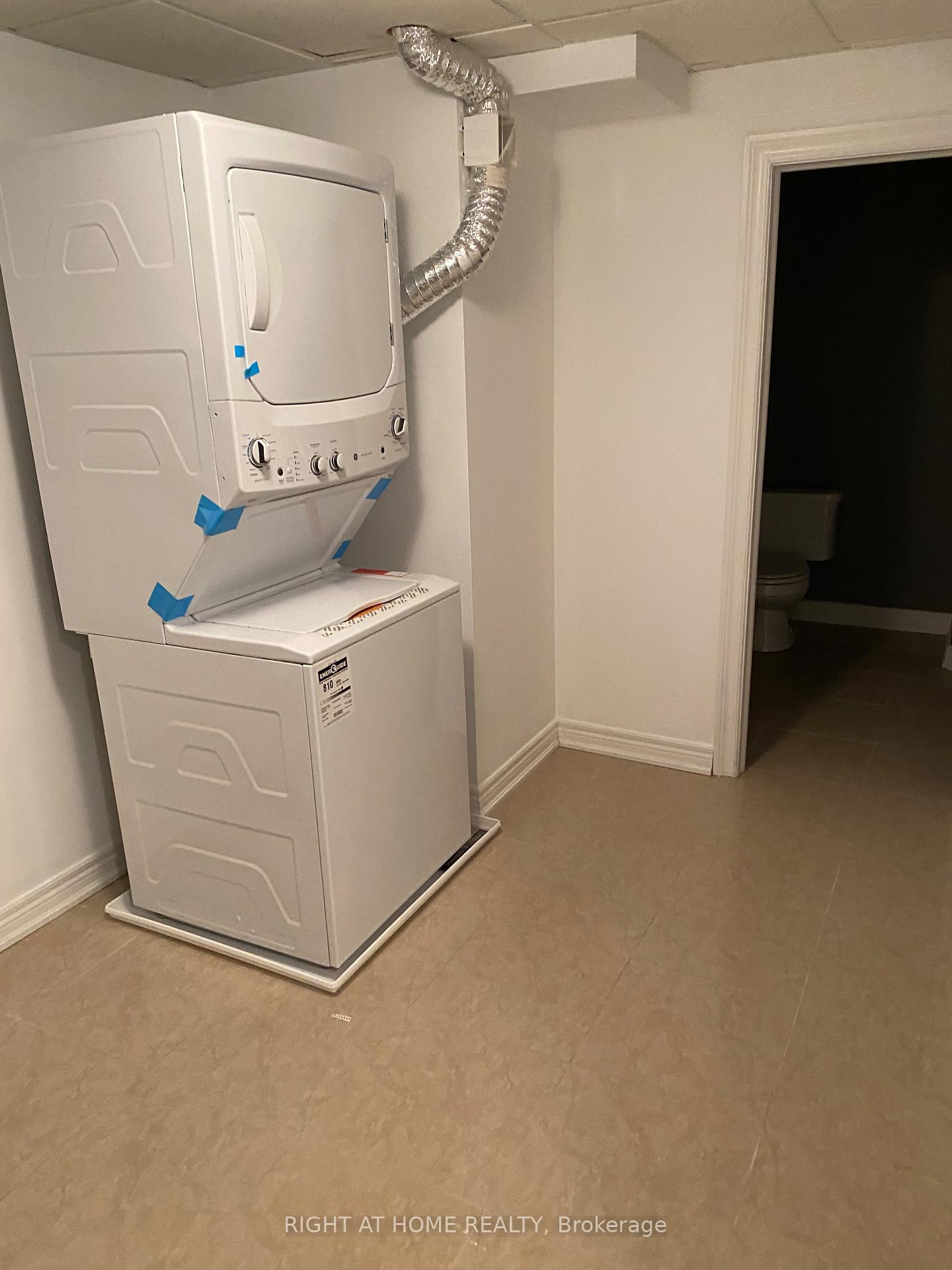 Photo 6 of Unit basement, 198 novaview Crescent, Vaughan, East Woodbridge — HOMEH
