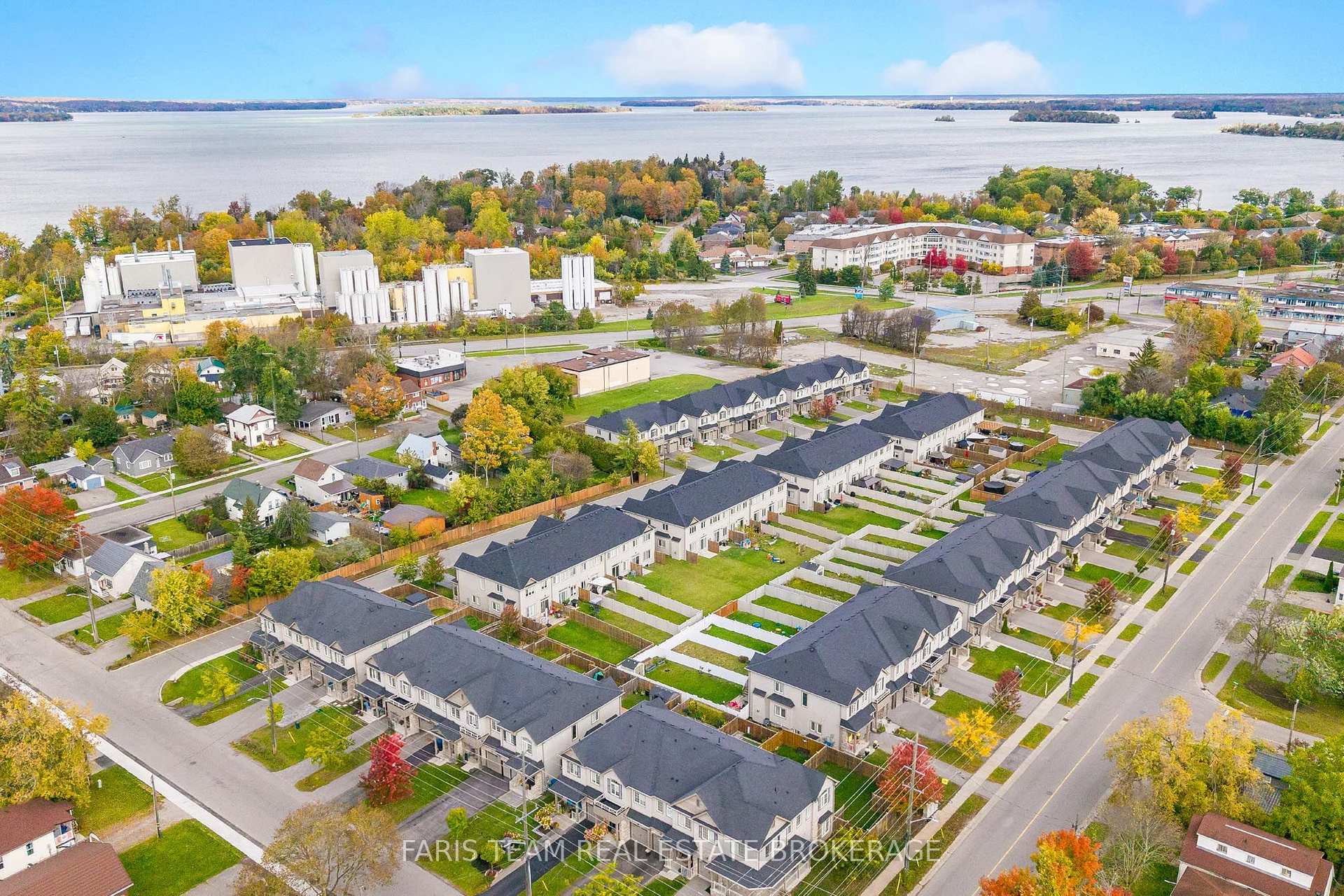 Photo 27 of 11 Churchlea Mews, Orillia — HOMEH