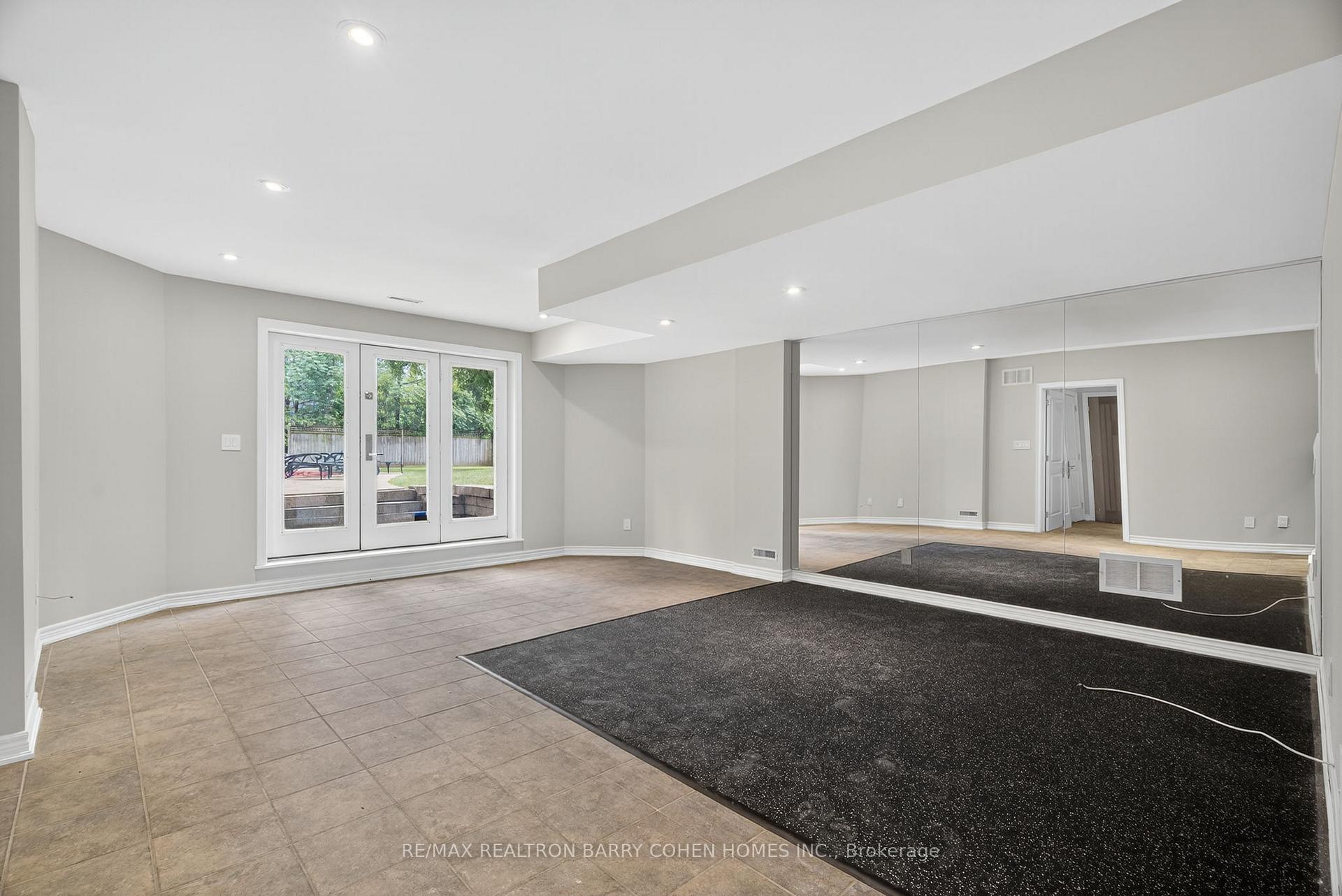 Photo 29 of 63 Gordon Road, North York, St. Andrew-Windfields — HOMEH