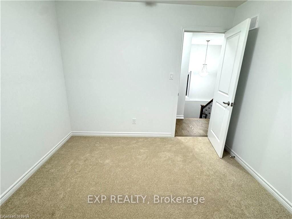 Photo 17 of 113 Laugher Avenue, Welland, Lincoln/Crowland — HOMEH
