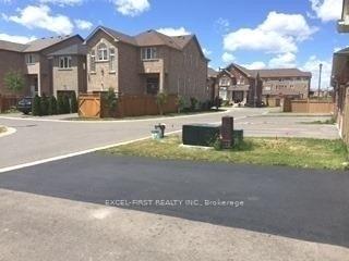 Photo 15 of 354 Cornell Rouge Boulevard, Markham, Cornell — HOMEH