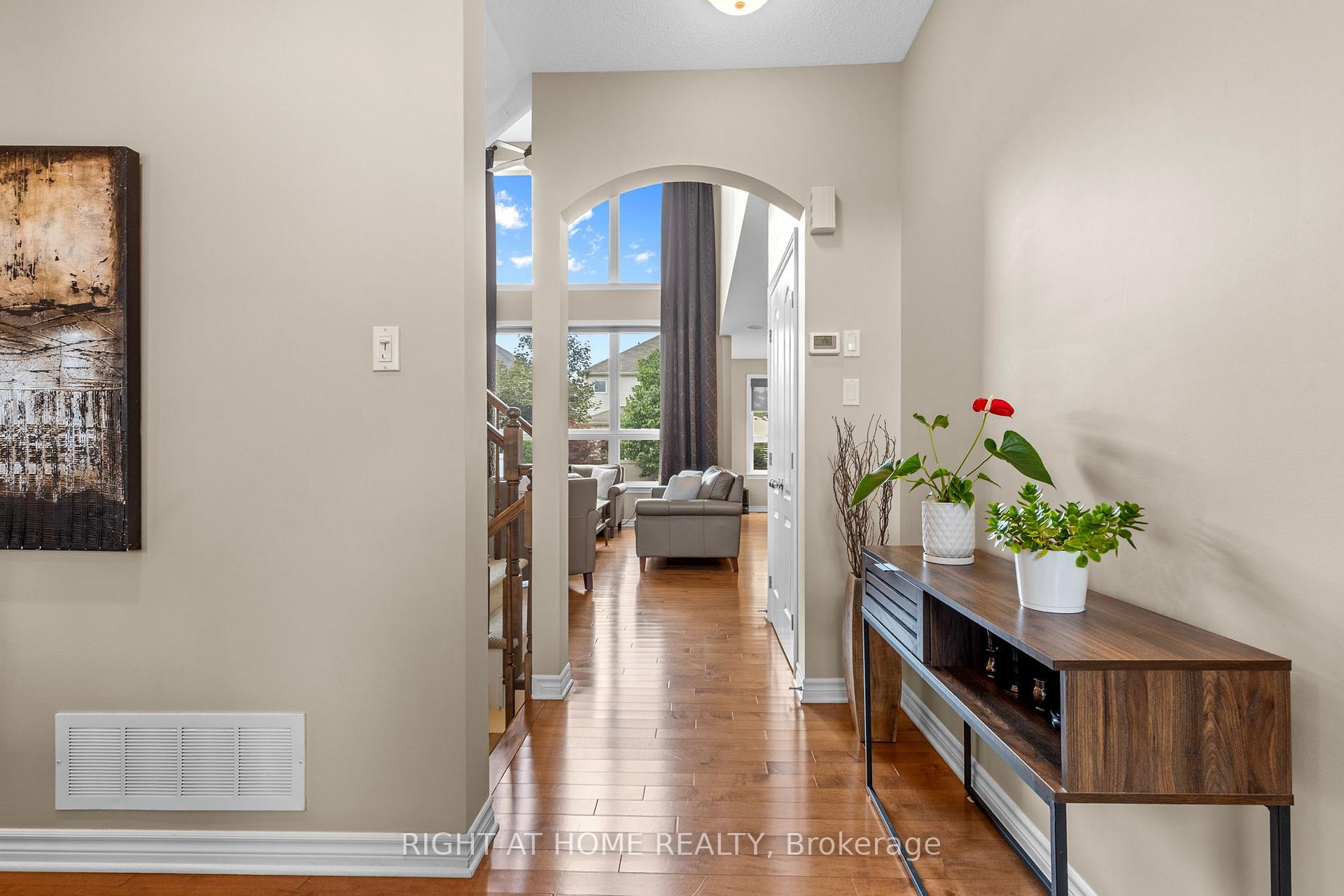 Photo 7 of 983 Fieldfair Way, Ottawa, Notting Hill/Summerside — HOMEH