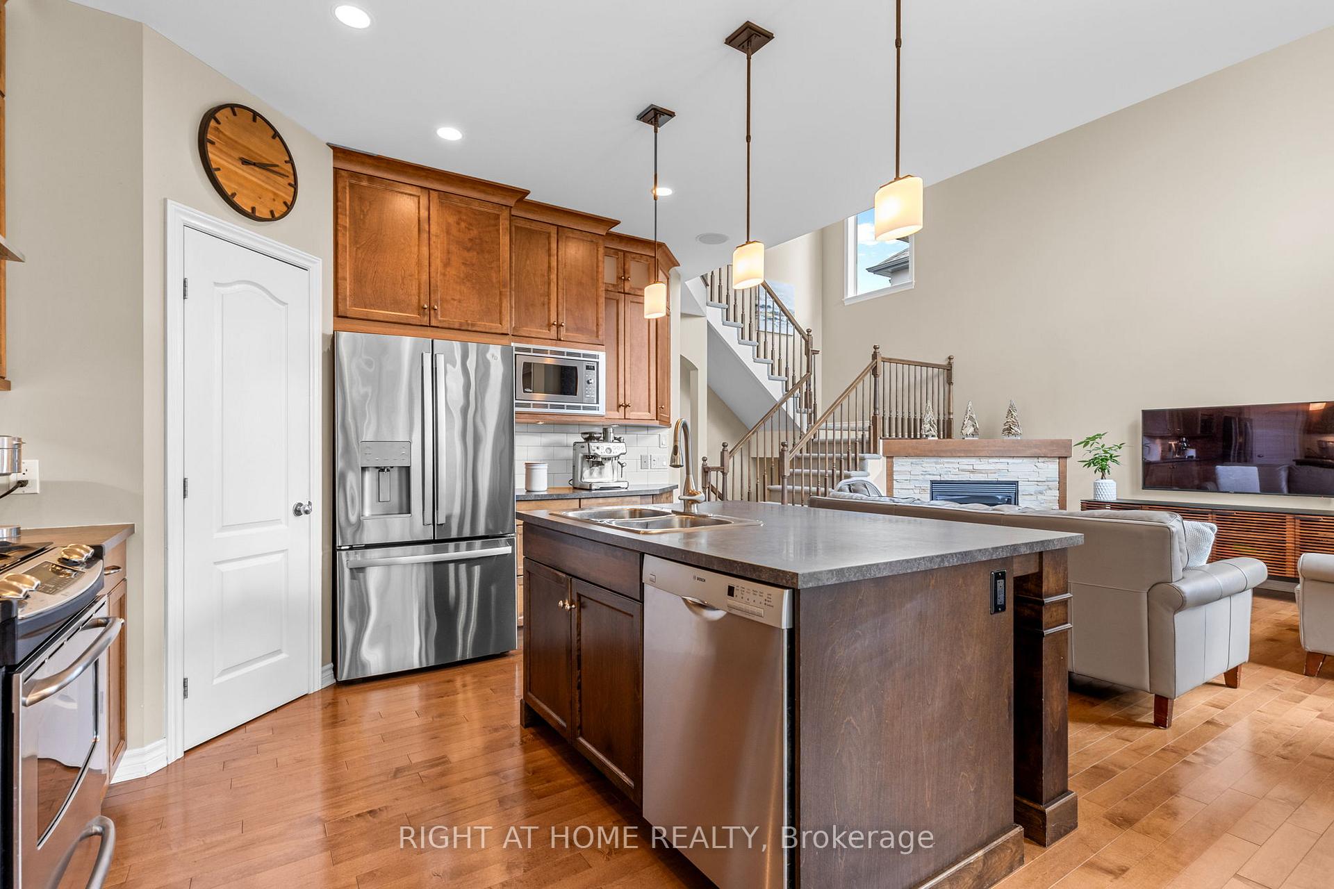 Photo 16 of 983 Fieldfair Way, Ottawa, Notting Hill/Summerside — HOMEH