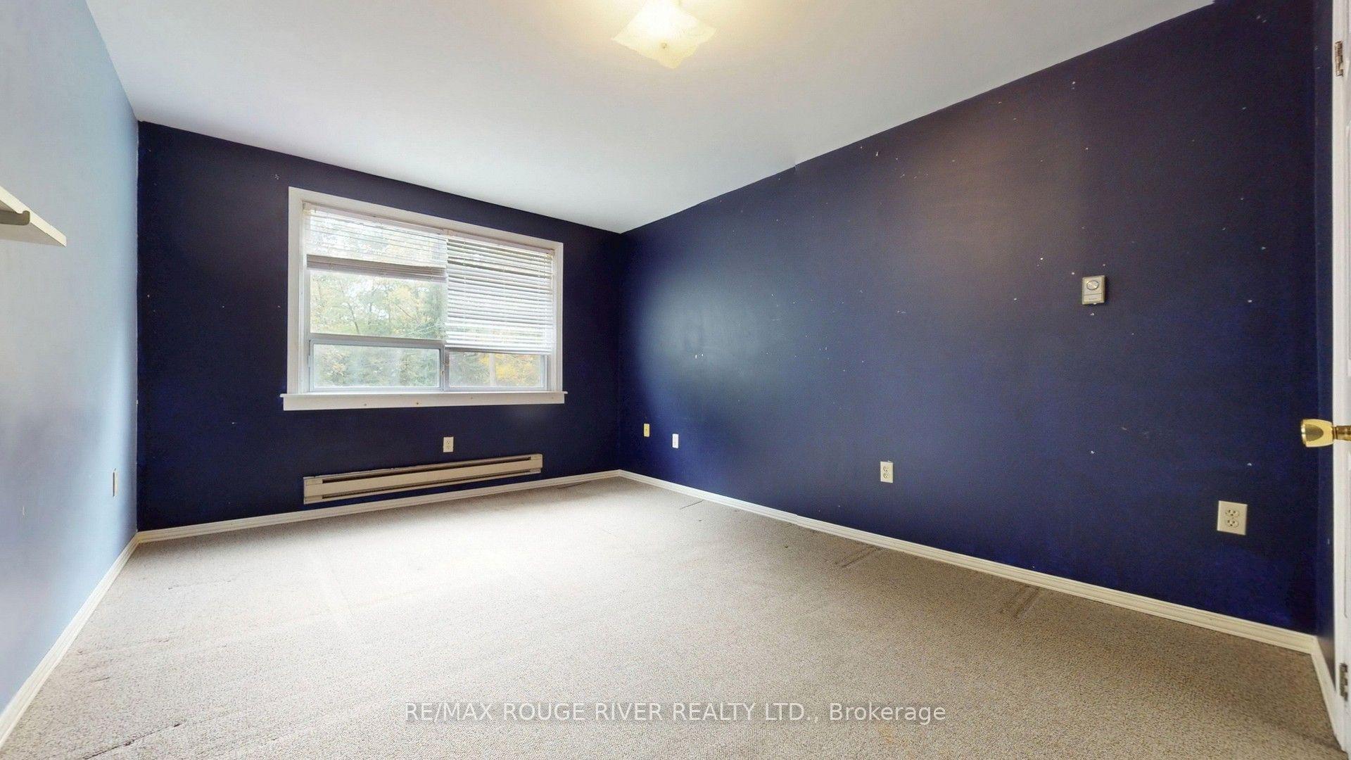 Photo 28 of 37 Acland Crescent, Scarborough, Highland Creek — HOMEH