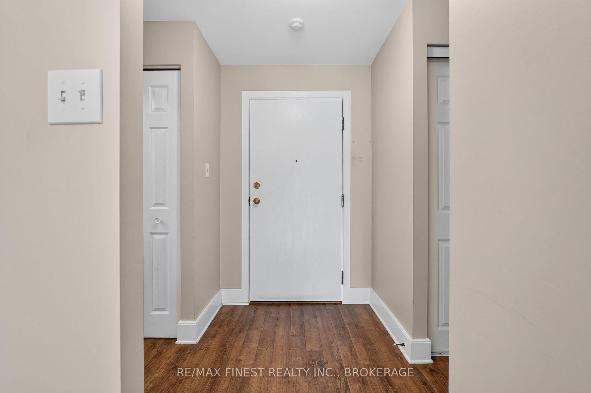 Photo 7 of Unit 302, 2 Bay Street, Kingston, East of Sir John A. Blvd — HOMEH